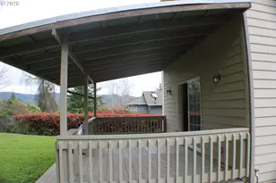 439 Chandler Dr, Roseburg, OR 97471 - Photo 31
