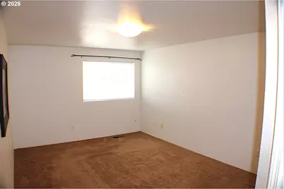 439 Chandler Dr, Roseburg, OR 97471 - Photo 15