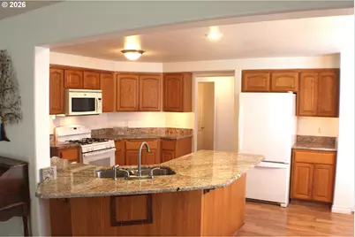 439 Chandler Dr, Roseburg, OR 97471 - Photo 11