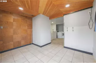 4470 Royal Ave, Eugene, OR 97402 - Photo 33