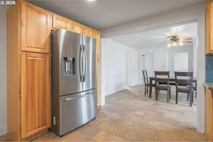 4470 Royal Ave, Eugene, OR 97402 - Photo 13