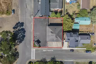 220 NW Spring St, Waldport, OR 97394 - Photo 3