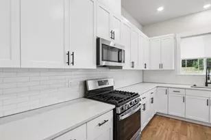 15438 NW Orchid St, Portland, OR 97229 - Photo 19