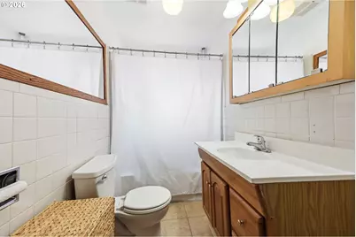 583 17th St, Springfield, OR 97477 - Photo 29