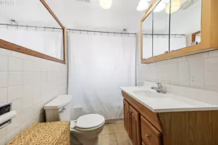 583 17th St, Springfield, OR 97477 - Photo 29