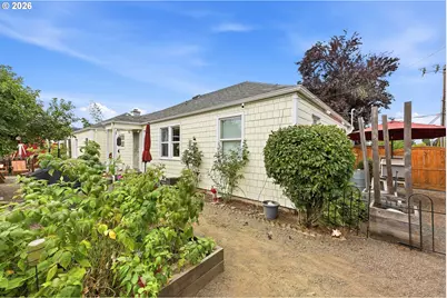 583 17th St, Springfield, OR 97477 - Photo 31