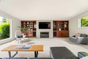 3840 SW Martins Ln, Portland, OR 97239 - Photo 7