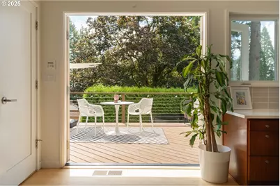 3840 SW Martins Ln, Portland, OR 97239 - Photo 17