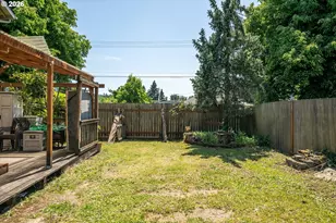 995 Kintzley Ave, Springfield, OR 97478 - Photo 43