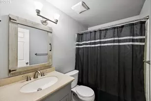 4043 SE Spring St, Hillsboro, OR 97123 - Photo 15