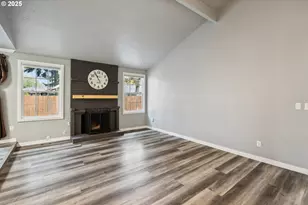 4043 SE Spring St, Hillsboro, OR 97123 - Photo 5