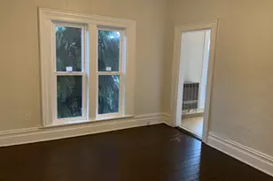 2625 SE Stark St, Portland, OR 97214 - Photo 9