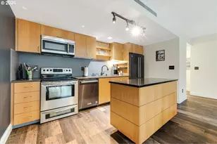 668 McVey Ave, Lake Oswego, OR 97034 - Photo 9