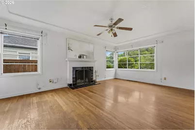 6376 N Vancouver Ave, Portland, OR 97217 - Photo 7