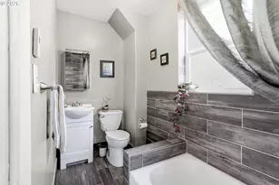 4006 NE 7th Ave, Portland, OR 97212 - Photo 13