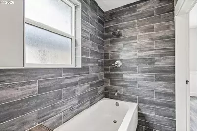 4006 NE 7th Ave, Portland, OR 97212 - Photo 13