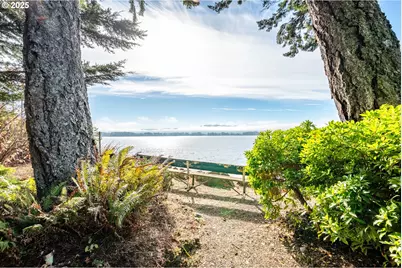 10 W Cape Horn Rd, Cathlamet, WA 98612 - Photo 25