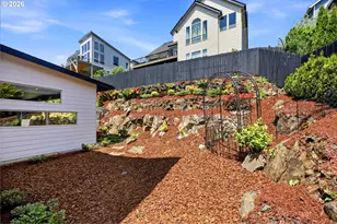 1345 N R St, Washougal, WA 98671 - Photo 43