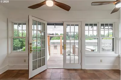 2342 SE Ankeny St, Portland, OR 97214 - Photo 25