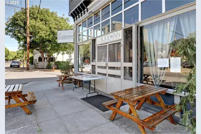 2342 SE Ankeny St, Portland, OR 97214 - Photo 7