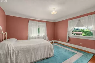 608 Locust St, Oakland, OR 97462 - Photo 19