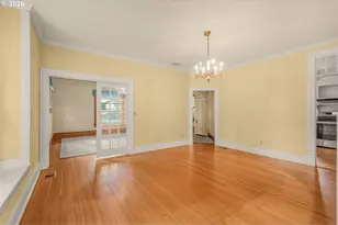 608 Locust St, Oakland, OR 97462 - Photo 13