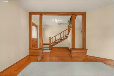 608 Locust St, Oakland, OR 97462 - Photo 9