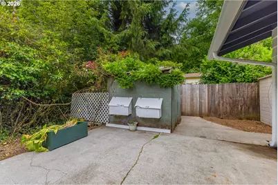 83224 Clear Lake Rd, Florence, OR 97439 - Photo 29
