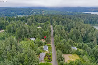 83224 Clear Lake Rd, Florence, OR 97439 - Photo 41