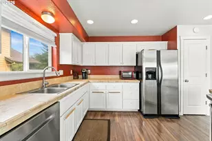 2166 NW Mast Ave, Lincoln City, OR 97367 - Photo 7