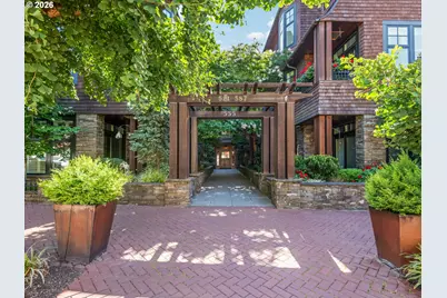 571 2nd St, Lake Oswego, OR 97034 - Photo 1