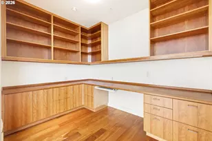 841 S Gaines St, Portland, OR 97239 - Photo 11