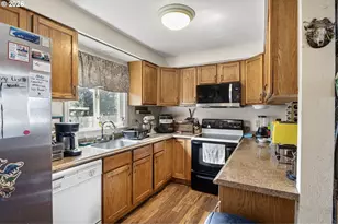 3810 Elmira Rd, Eugene, OR 97402 - Photo 11