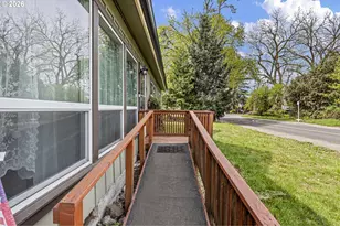 3810 Elmira Rd, Eugene, OR 97402 - Photo 3