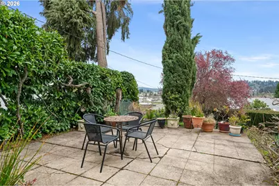 2223 Olive St, Eugene, OR 97405 - Photo 39