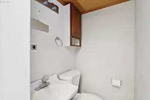 4729 Jade St NE, Salem, OR 97305 - Photo 37