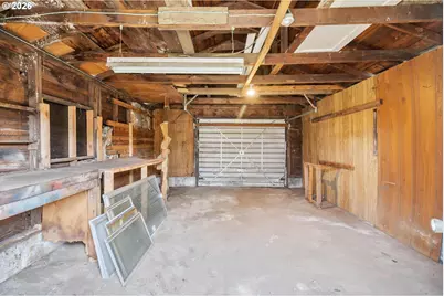 6025 SE Knight St, Portland, OR 97206 - Photo 23