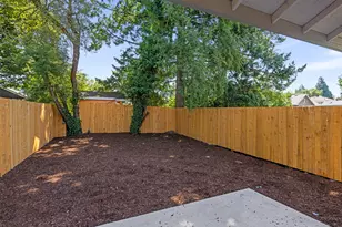 114 NE 74th Ave, Portland, OR 97213 - Photo 17