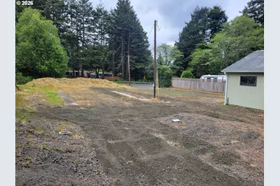 90689 Libby Ln, Coos Bay, OR 97420 - Photo 7