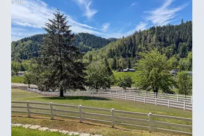 1068 Rice Creek Rd, Winston, OR 97496 - Photo 29