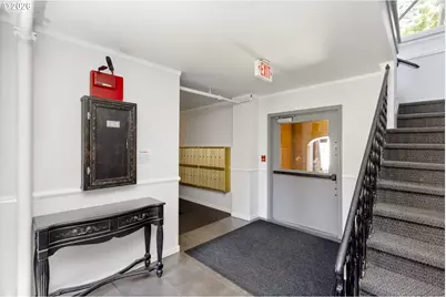 701 NE 28th Ave #36, Portland, OR 97232 - Photo 35