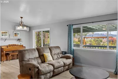 125 Aloha Ct, Roseburg, OR 97471 - Photo 15