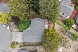 125 Aloha Ct, Roseburg, OR 97471 - Photo 27
