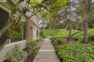 1397 Bonniebrae Dr, Lake Oswego, OR 97034 - Photo 35