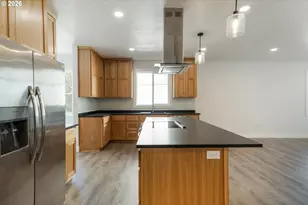 1447 Elm Ave, Cottage Grove, OR 97424 - Photo 15