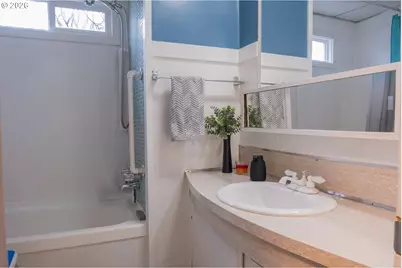 4348 Essex St, Salem, OR 97317 - Photo 13