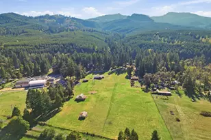 37109 Row River Rd, Dorena, OR 97434 - Photo 29