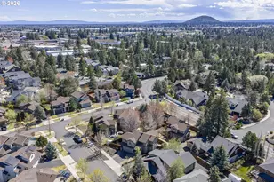 63063 Angler Ave, Bend, OR 97703 - Photo 37