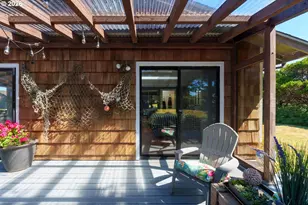 865 SW Newport Ave, Bandon, OR 97411 - Photo 21