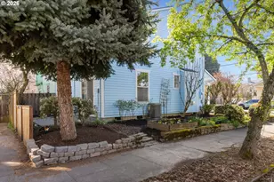 1703 SE Clinton St, Portland, OR 97202 - Photo 31